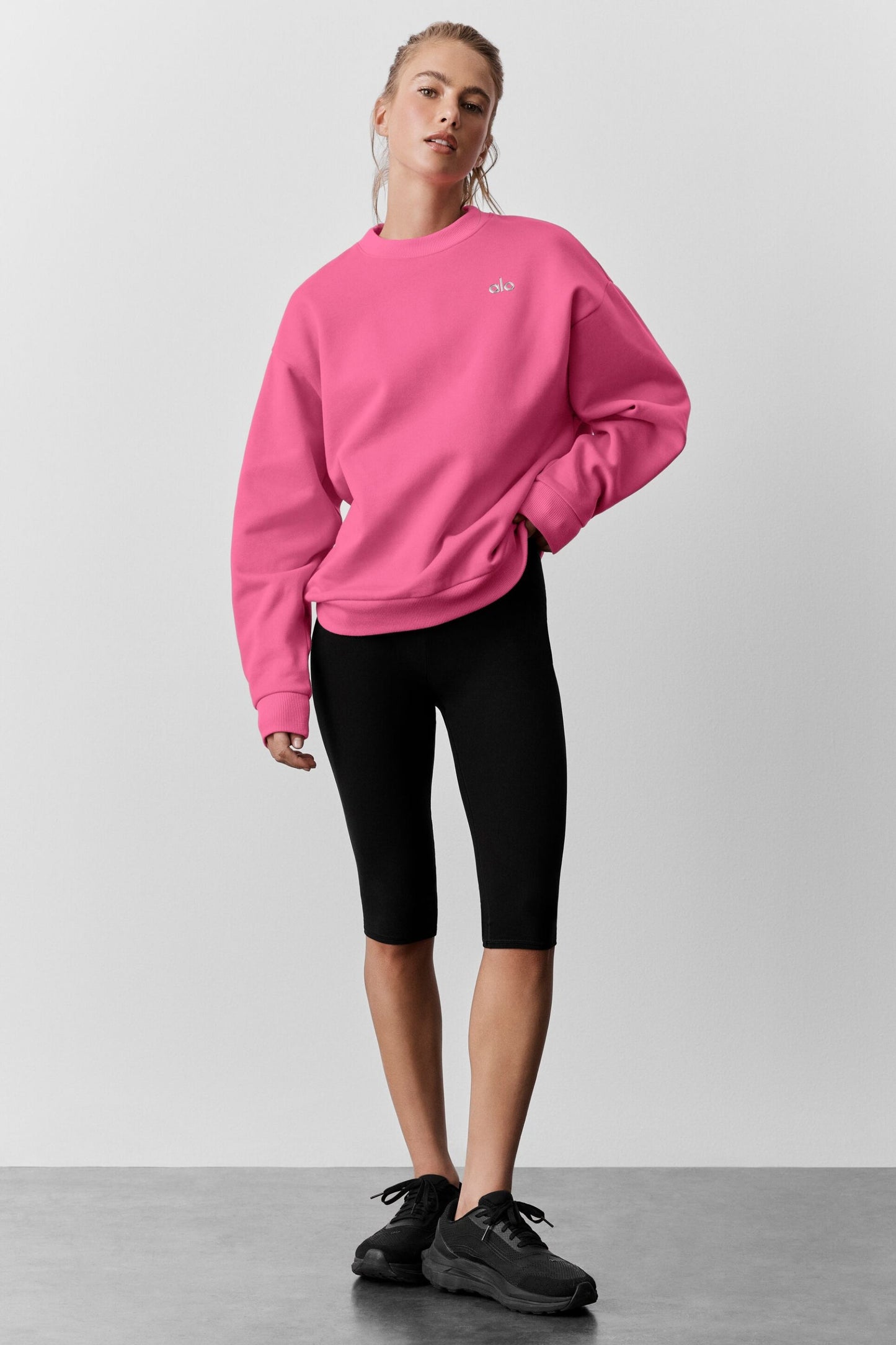 Accolade Crew Neck Pullover - Paradise Pink