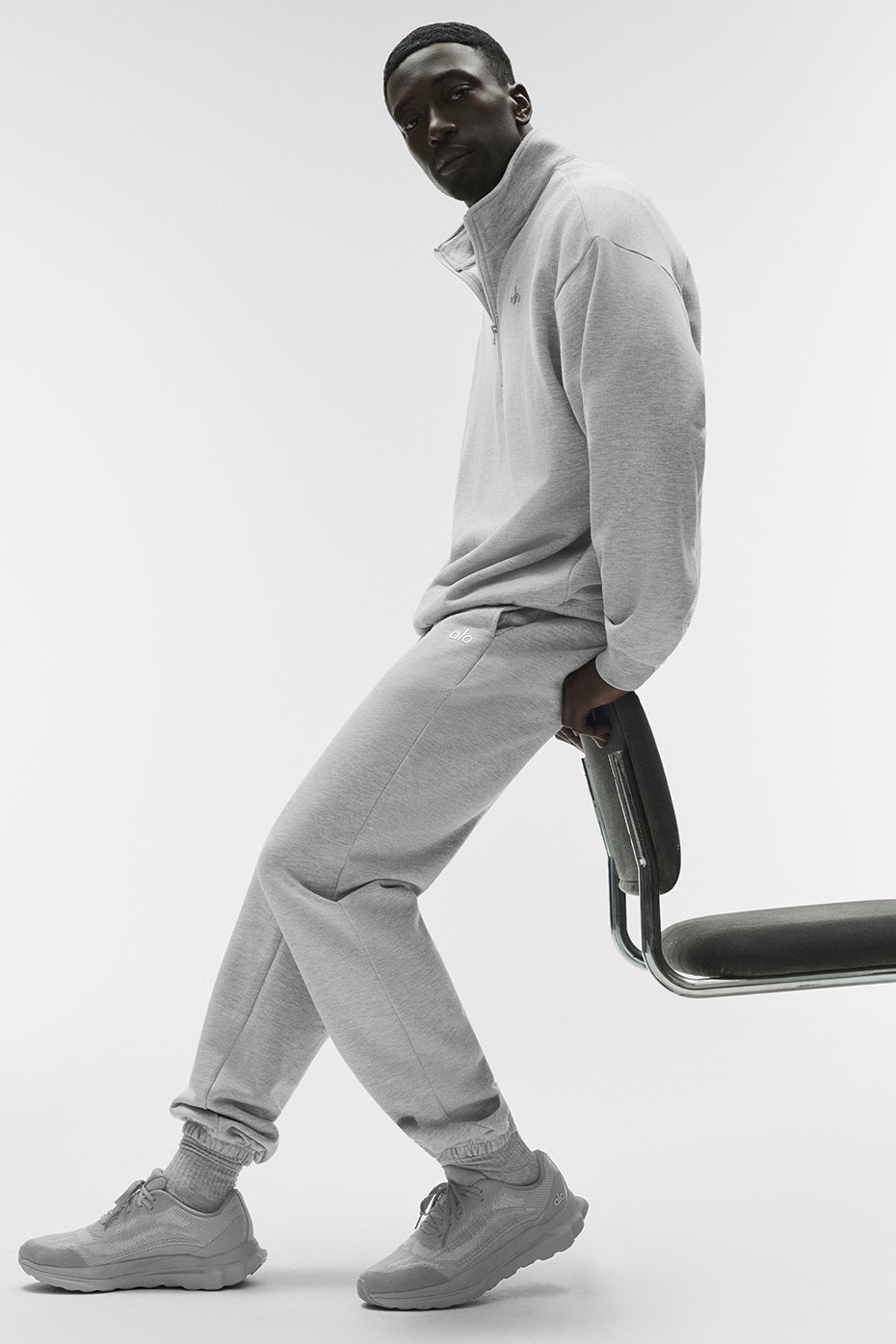 Accolade 1/4 Zip Pullover - Athletic Heather Grey