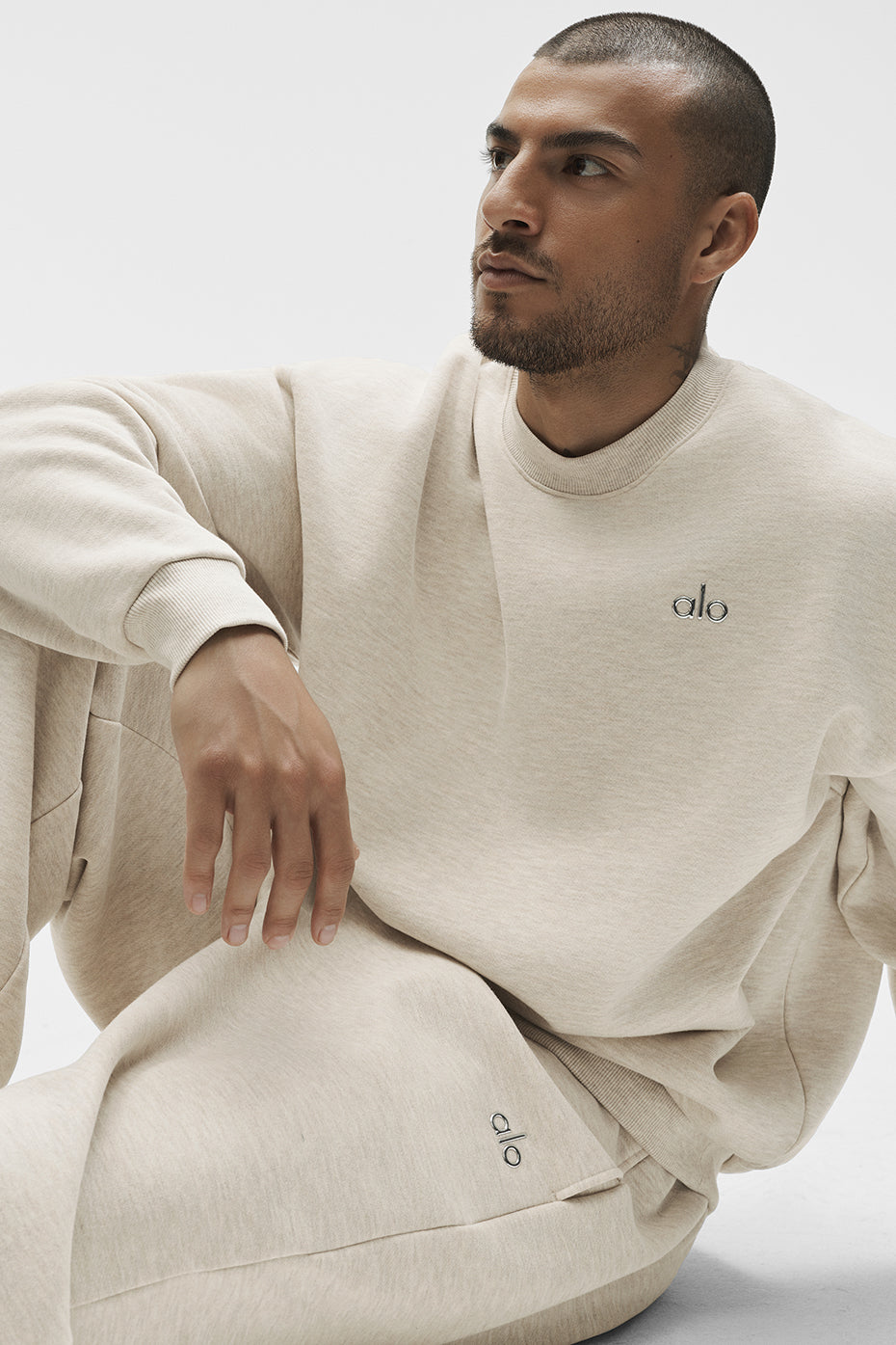 Accolade Crew Neck Pullover - Oatmeal Heather