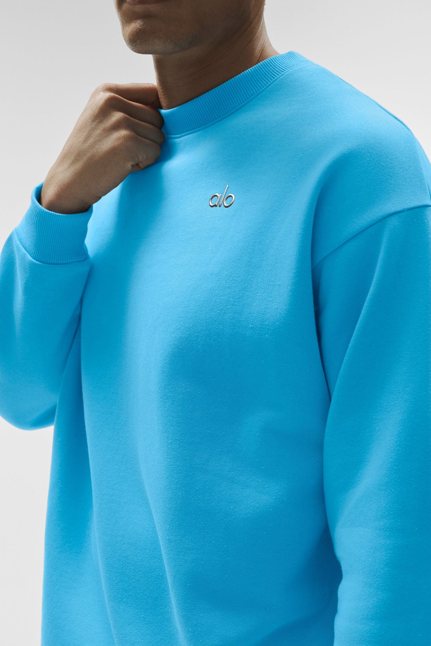 Accolade Crew Neck Pullover - Azure Blue