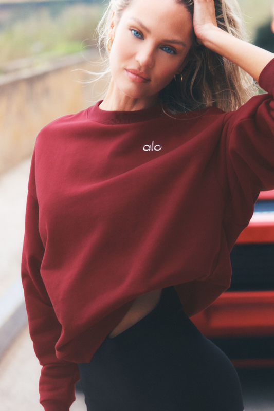 Accolade Crew Neck Pullover - Summer Romance Red