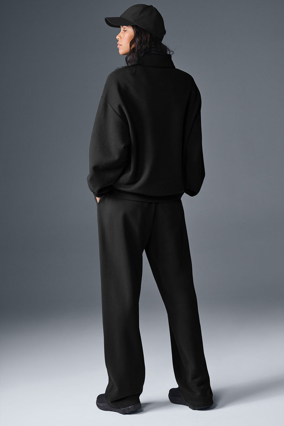 Accolade 1/4 Zip Pullover - Black