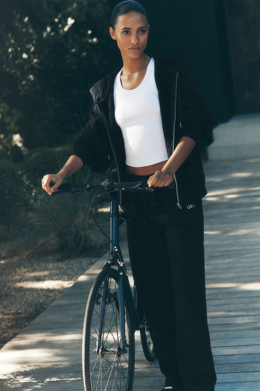 Accolade Straight Leg Sweatpant - Black