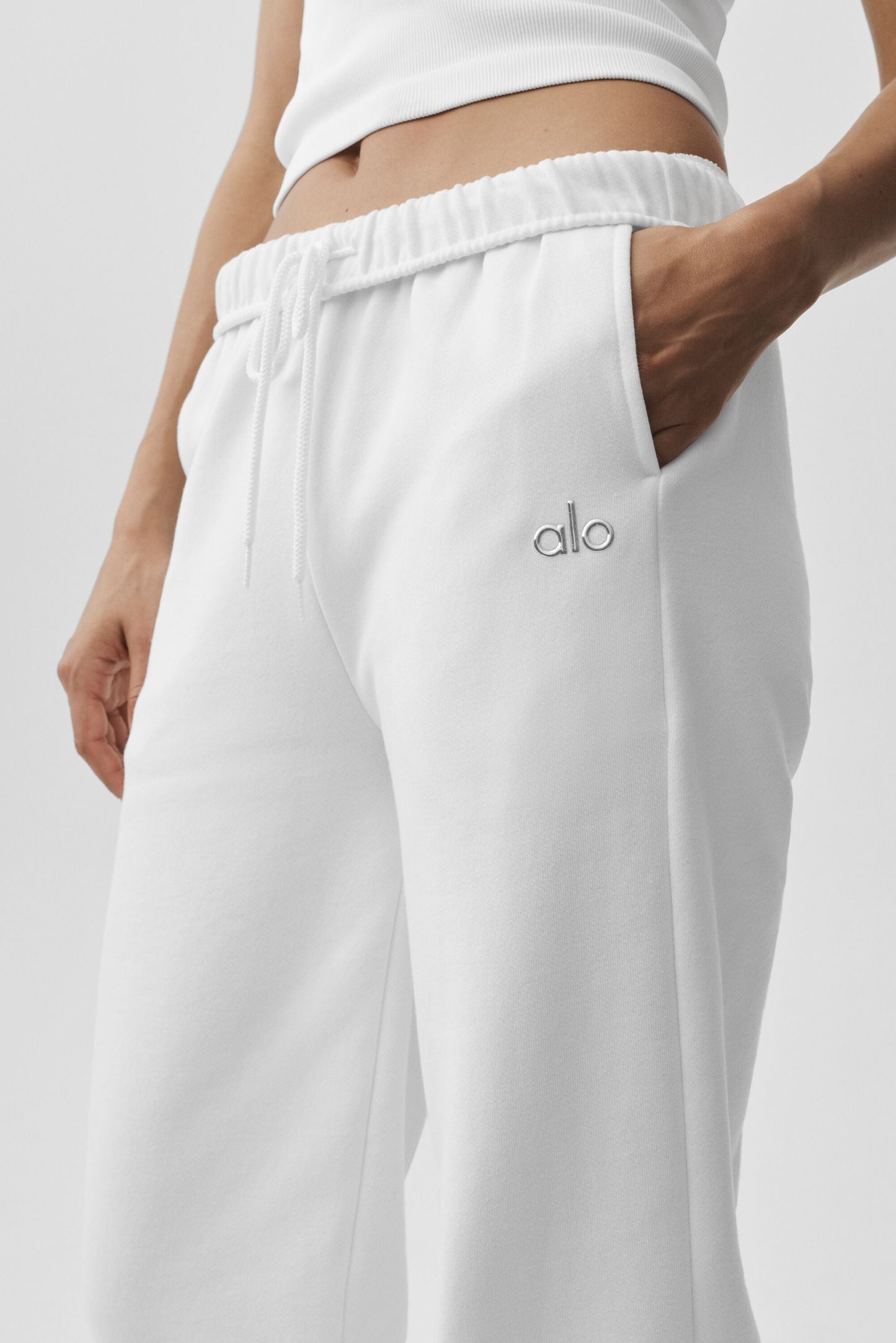 Accolade Sweatpant - White