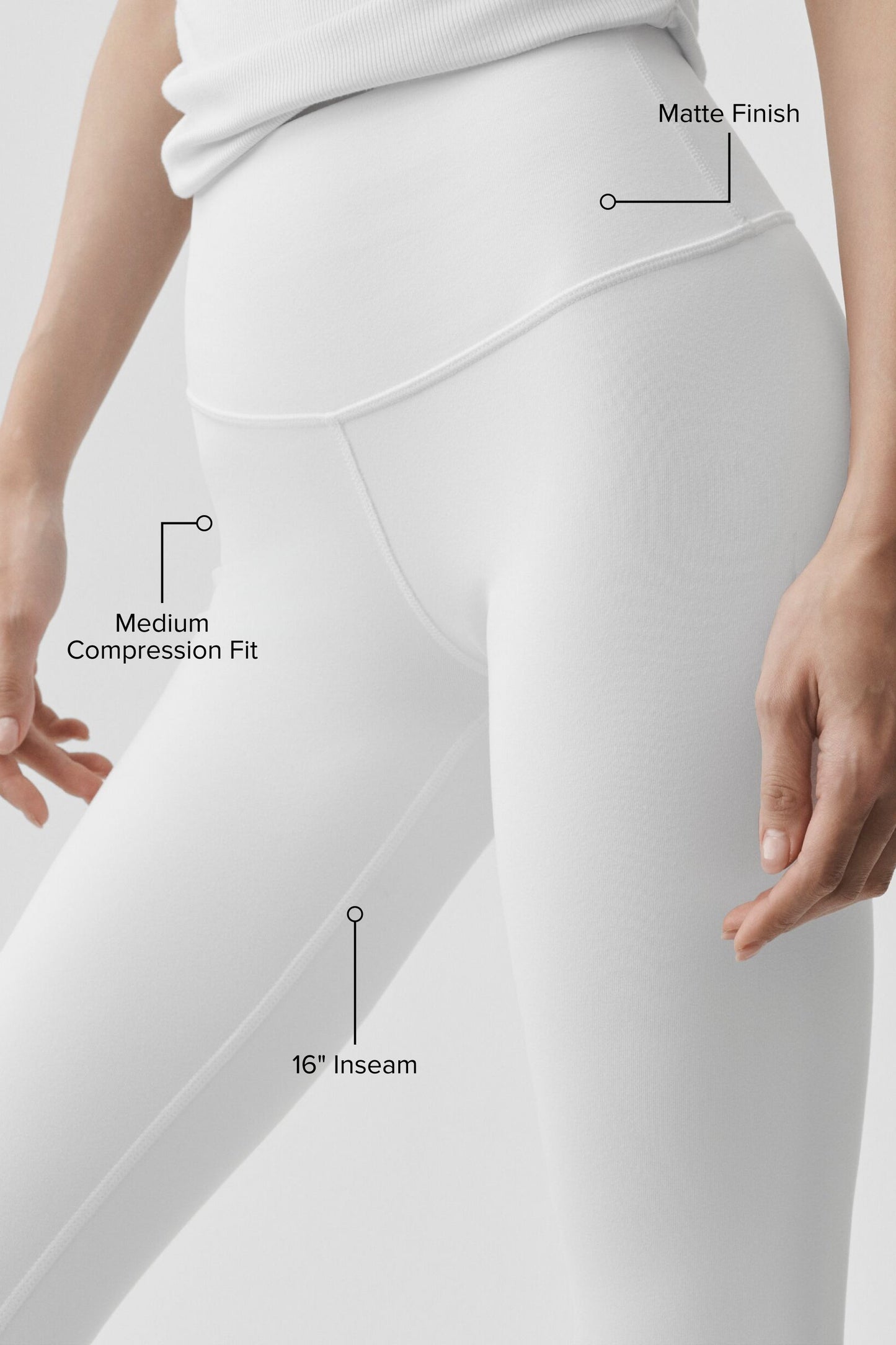 16" High-Waist Airbrush Capri - White