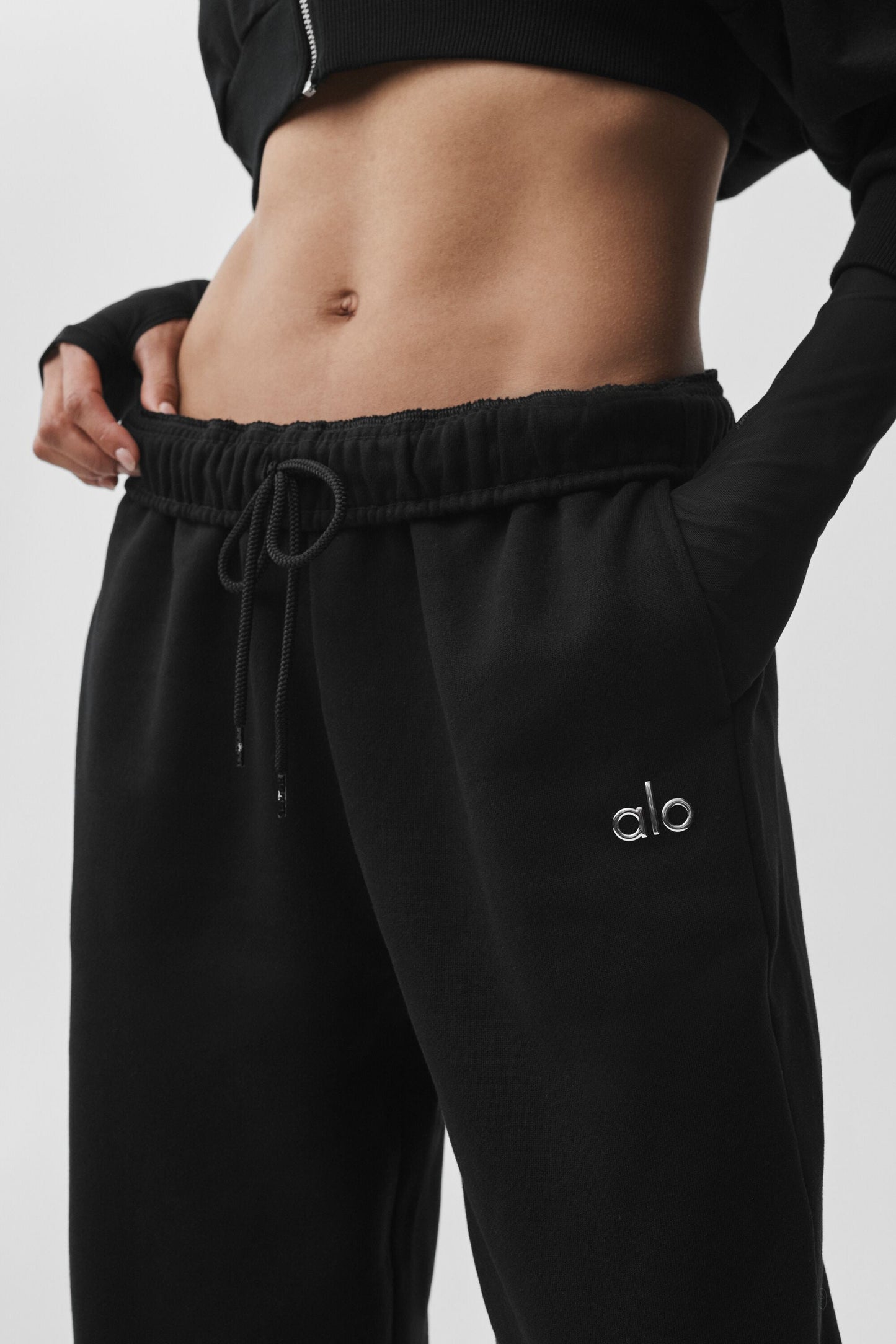 Accolade Cutoff Sweatpant - Black