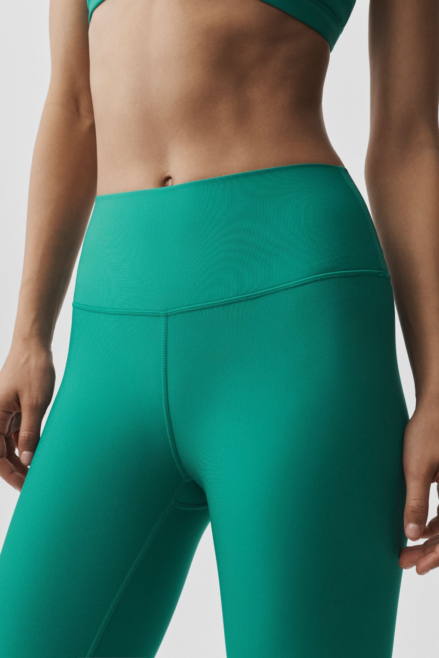 7/8 High-Waist Airlift Legging - Emerald Isle