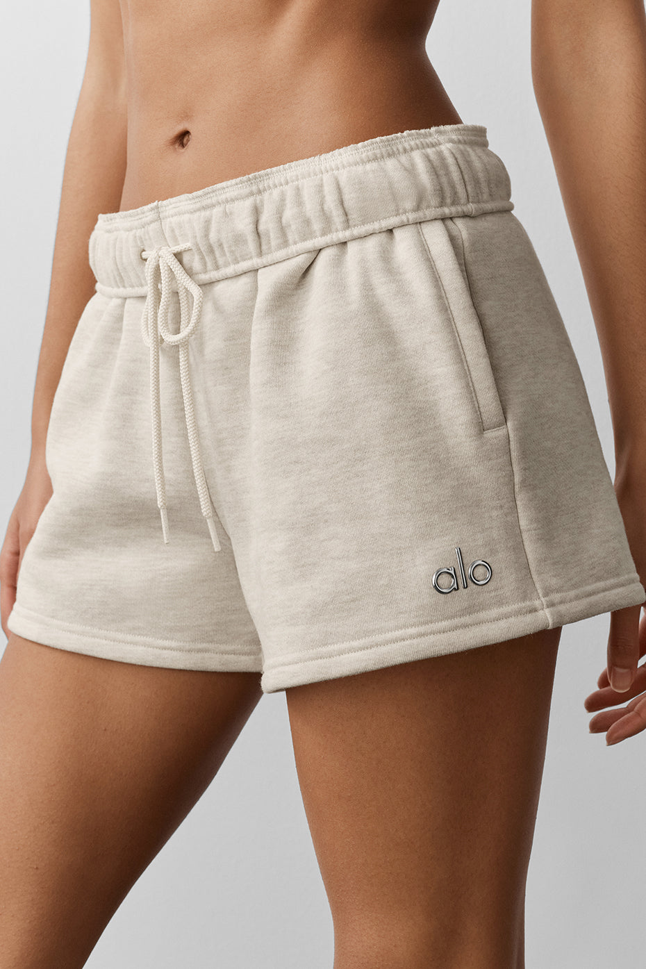 Accolade Short - Oatmeal Heather