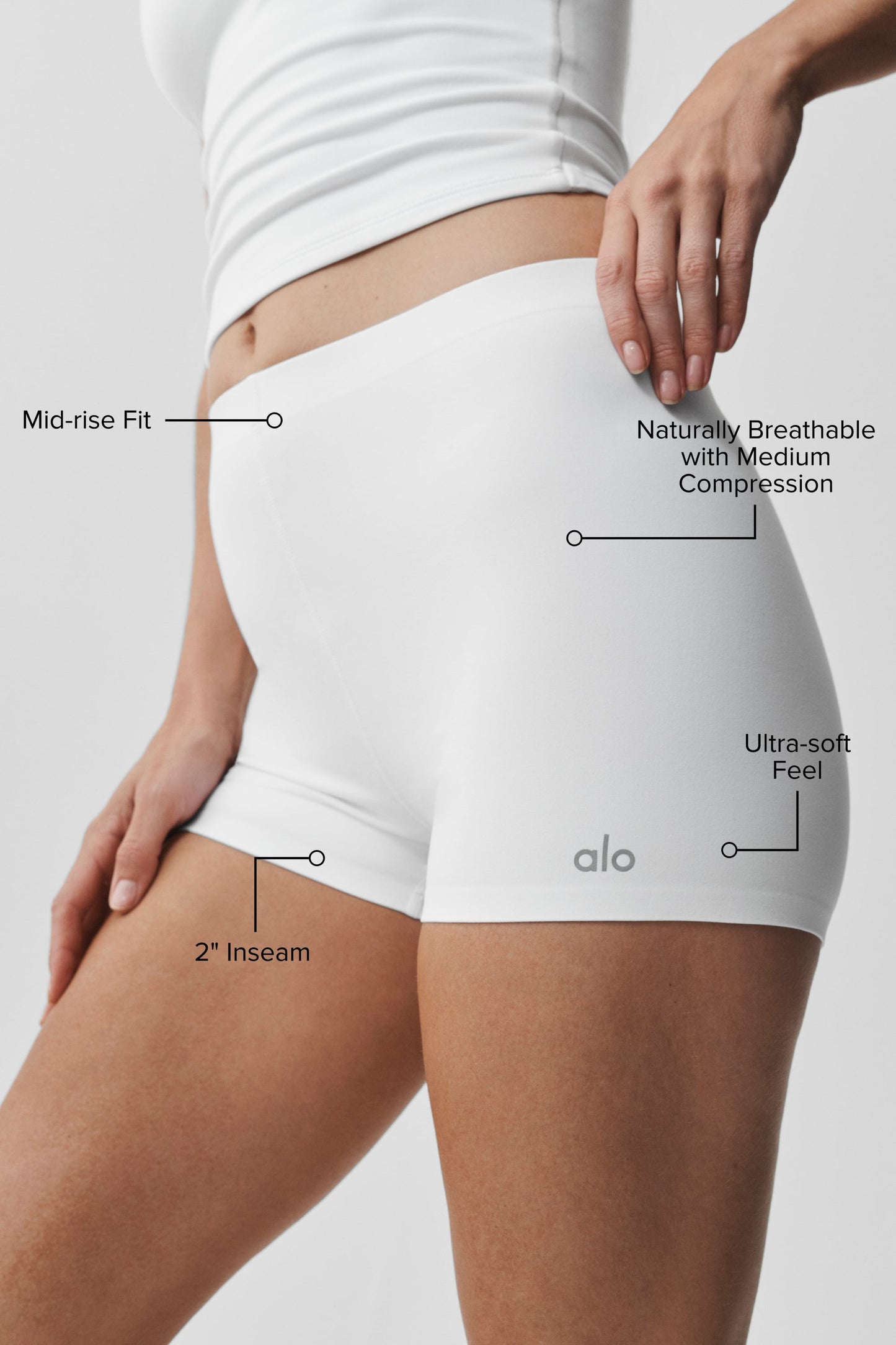 2" ALO Softsculpt Mid-Rise Short - White